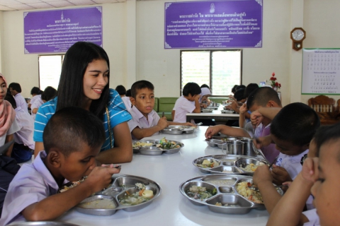 ไฟล์แนบ กปภ.สาขาหาดใหญ่ (พ) เลี้ยงอาหารโรงเรียนคนตาบอด