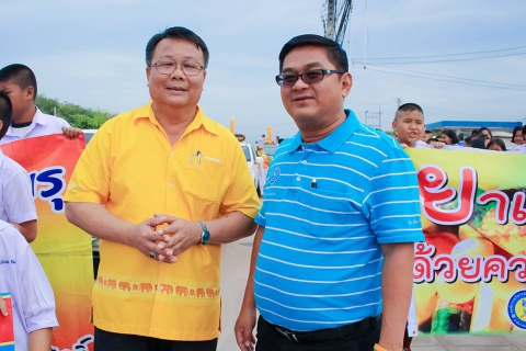 ไฟล์แนบ กปภ.สาขาบ้านฉาง ร่วมกับองค์การบริหารส่วนตำบลตาสิทธิ์ อำเภอปลวกแดง จังหวัดระยอง จัดกิจกรรมประเพณีแห่เทียนพรรษา ประจำปี ๒๕๕๘