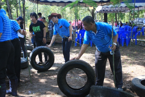ไฟล์แนบ กปภ.สาขาเชียงใหม่ (พ) โดย ผจก.มงคล วัยละเสวี นำทีมสร้างฝายชะลอน้ำลำห้วยดอยแม่เจดีย์ ตำแม่แฝกใหม่ อำเภอสันทราย จังหวัดเชียงใหม่ 