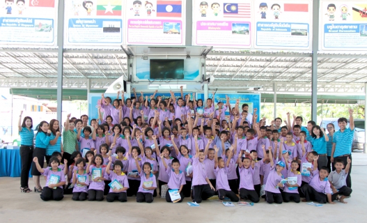 ไฟล์แนบ กปภ.ข.๓ ร่วมกับ กปภ.สาขาสมุทรสงคราม ร่วมจัดกิจกรรมเสริมสร้างการเรียนรู้เกี่ยวกับน้ำประปา ณ โรงเรียนวัดอมรวดี จ.สมุทรสงคราม