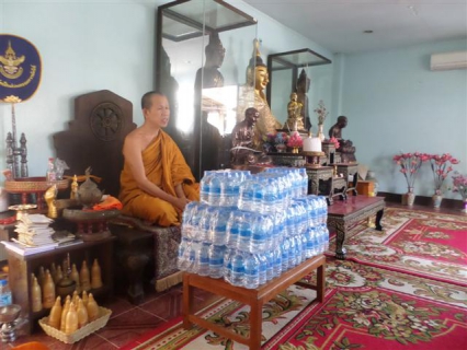 ไฟล์แนบ    กปภ.สาขาลำปาง มอบน้ำดื่ม  ให้แก่ วัดม่อนจำศีล 