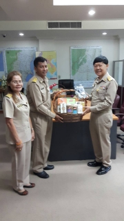 ไฟล์แนบ การประปาส่วนภูมิภาคสาขาประจวบคีรีขันธ์ มอบกระเช้าของขวัญ สวัสดีปีใหม่ปี 2559 ผู้ว่าราชการจังหวัดประจวบคีรีขันธ์