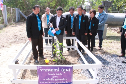 ไฟล์แนบ นายจิรชัย มูลทองโร่ย รองปลัดสำนักนายกรัฐมนตรีและในฐานะประธานกรรมการการประปาส่วนภูมิภาค ลงพื้นที่ตรวจเยี่ยมสถานการณ์ภัยแล้งในพื้นที่จังหวัดปทุมธานี ณ สถานีผลิตน้ำคลอง 13 จ.ปทุมธานี 
