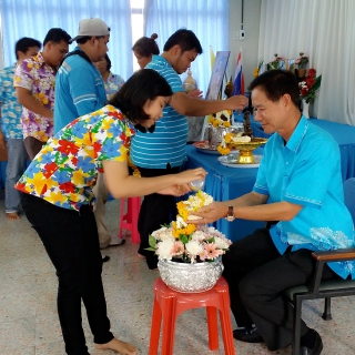 ไฟล์แนบ การประปาส่วนภูมิภาคสาขาบ้านหมี่ จัดกิจกรรมสืบสานประเพณีสงกรานต์ ประจำปี 2559