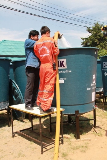 ไฟล์แนบ กปภ.ชม.(พ) สนับสนุนรถบรรทุกน้ำประปา ช่วยเหลือผู้ประสบปัญหาภัยแล้ง บ้านดอยปุย