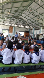 ไฟล์แนบ กปภ.สาขาสวรรคโลก ร่วมกิจกรรมเลี้ยงอาหารกลางวันเด็กนักเรียน โรงเรียนบ้านป่ากุมเกาะ อ.สวรรคโลก จ.สุโขทัย 