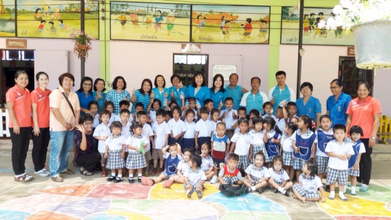 ไฟล์แนบ กปภ.สาขาสวรรคโลก ร่วมกิจกรรมเลี้ยงอาหารกลางวันเด็กนักเรียน โรงเรียนบ้านป่ากุมเกาะ อ.สวรรคโลก จ.สุโขทัย 