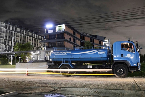 ไฟล์แนบ กปภ.สาขาสมุทรสาคร นำรถบรรทุกน้ำสัญลักษณ์ กปภ. เพื่อเข้าประกอบฉากถ่ายทำละครโทรทัศน์เฉลิมพระเกียรติ เรื่อง ต้นน้ำของแผ่นดิน ออกอากาศทางสถานีวิทยุโทรทัศน์กองทัพบกช่อง 5