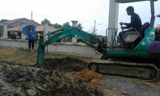 ไฟล์แนบ กปภ.สาขาด่านช้างดำเนินการซ่อมท่อเมน PVC ขนาด 200 มม.บริเวณหน้าบ้านตี๋มอเตอร์ กม.4