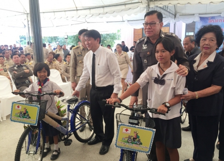 ไฟล์แนบ        กปภ.สาขาปทุมธานี ร่วมโครงการจัดหน่วยบริการจังหวัดเคลื่อนที่บำบัดทุกข์ บำรุงสุขสร้างรอยยิ้มให้ประชาชน ณ วัดบางคูวัดใน ต.บางคูวัด อ.เมืองปทุมธานี จ.ปทุมธานี