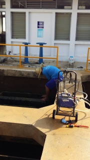 ไฟล์แนบ ทีมงานผลิต กปภ.สาขาด่านช้างจัดกิจกรรมล้างถังตกตะกอน ประจำเดือนมกราคม 2560 ตามแผนงานโครงการจัดการน้ำสะอาด (WSP)