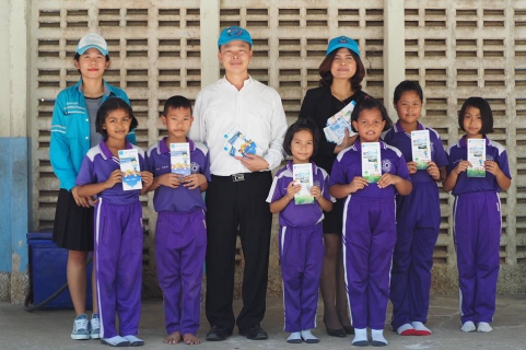 ไฟล์แนบ กปภ.สาขาขนอม ร่วมกับงานลูกค้าสัมพันธ์ เขต 4 จัดกิจกรรมมุ่งมั่นเพื่อปวงชน เติมใจให้กัน ครั้งที่ 3/2560