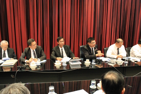 ไฟล์แนบ รปก. ๓ เข้าร่วมประชุมกับนายกเมืองพัทยาและคณะที่ปรึกษานายกเมืองพัทยา