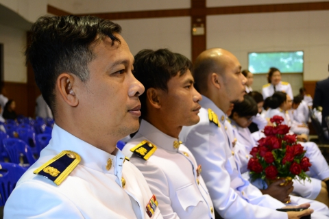 ไฟล์แนบ กปภ.ข.๗ ร่วมพิธีวันที่ระลึกพระบาทสมเด็จพระพุทธยอดฟ้าจุฬาโลกมหาราช และวันที่ระลึกมหาจักรีบรมราชวงศ์ ประจำปี ๒๕๖๐