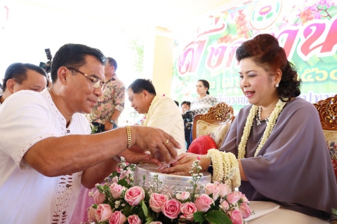 ไฟล์แนบ กปภ.สาขาปทุมธานี ร่วมพิธีรดน้ำขอพรผู้ว่าราชการจังหวัดปทุมธานี