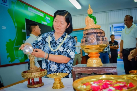 ไฟล์แนบ สาขาบ้านฉาง จัดกิจกรรมวันสงกรานต์ สืบสานประเพณีไทย ๖๐