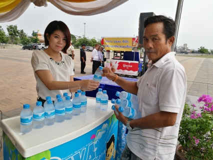 ไฟล์แนบ กปภ.ข.๗ ร่วมสนับสนุนน้ำดื่มตราสัญลักษณ์ กปภ. ในพิธีทอดผ้าป่าสามัคคี สมทบทุนสร้างพิพิธภัณฑ์ธรรมเจดีย์พระธรรมวิสุทธิมงคล (หลวงตาพระมหาบัว ญาณสัมปันโน)