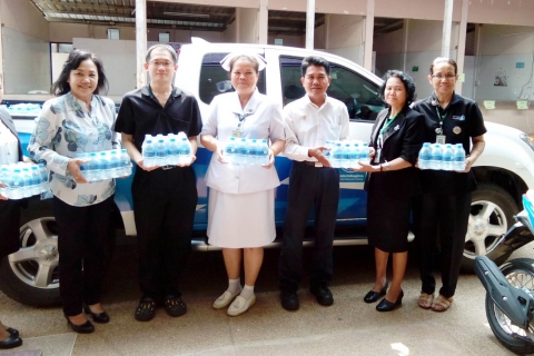 ไฟล์แนบ กปภ.สาขาภูเขียว ร่วมเฝ้าฯ รับเสด็จ สมเด็จพระเทพรัตนราชสุดาฯ สยามบรมราชกุมารี พระราชดำเนินทรงเปิดอาคารเฉลิมพระเกียรติ โรงพยาบาลภูเขียว พร้อมแจกจ่ายน้ำดื่มตราสัญลักษณ์ กปภ. สำหรับประชาชนที่เข้าร่วมพิธี