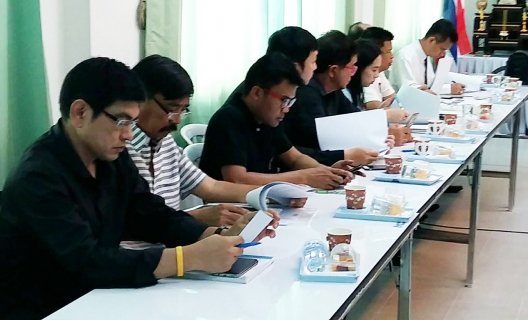 ไฟล์แนบ ผจก.กปภ.สาขาพัทยา (พ) ร่วมประชุมคณะกรรมการอำนวยการจัดพิธีถวายดอกไม้จันทน์ อำเภอบางละมุง ครั้งที่ ๑/๒๕๖๐