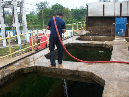 ไฟล์แนบ กปภ.สาขาสุไหงโก-ลก ล้างถังตกตะกอนที่หน่วยบริการตากใบ ตามแผน WSP ประจำปี 2560 