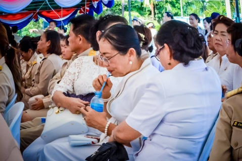 ไฟล์แนบ สาขาบ้านฉาง ร่วมพิธีอัญเชิญพระบรมรูป ร.๕ พร้อมสนับสนุนน้ำดื่มเพื่อใช้ในกิจกรรม
