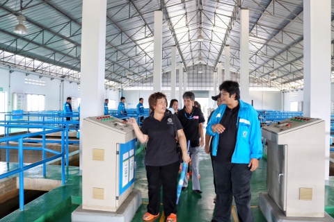 ไฟล์แนบ กปภ.สาขาปทุมธานี ให้การต้อนรับพนักงานในสังกัดกองกิจการประปา 3 จาก กปภ. สำนักงานใหญ่ ในการเข้าเยี่ยมชมศึกษาดูงาน ณ สถานีผลิตน้ำของ กปภ.สาขาปทุมธานี