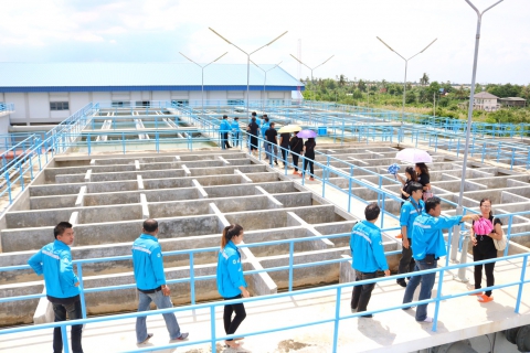 ไฟล์แนบ กปภ.สาขาปทุมธานี ให้การต้อนรับพนักงานในสังกัดกองกิจการประปา 3 จาก กปภ. สำนักงานใหญ่ ในการเข้าเยี่ยมชมศึกษาดูงาน ณ สถานีผลิตน้ำของ กปภ.สาขาปทุมธานี