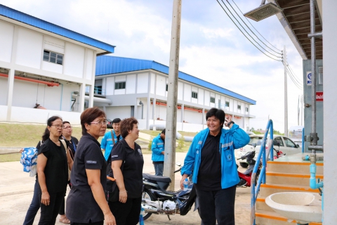 ไฟล์แนบ กปภ.สาขาปทุมธานี ให้การต้อนรับพนักงานในสังกัดกองกิจการประปา 3 จาก กปภ. สำนักงานใหญ่ ในการเข้าเยี่ยมชมศึกษาดูงาน ณ สถานีผลิตน้ำของ กปภ.สาขาปทุมธานี