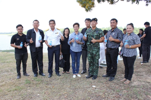ไฟล์แนบ กปภ.สาขาพัทยา (พ) ร่วมปล่อยพันธุ์ปลา เฉลิมพระเกียรติสมเด็จพระนางเจ้าฯ พระบรมราชินีนาถ เนื่องในโอกาสมหามงคลเฉลิมพระชนมพรรษา ๘๕ พรรษา ๑๒ สิงหาคม ๒๕๖๐