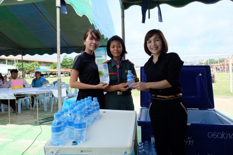 ไฟล์แนบ กปภ.สาขาหนองไผ่ ออกหน่วยให้บริการประชาชนในโครงการ อำเภอยิ้ม...เคลื่อนที่ �ณ โรงเรียนอนุบาลหนองไผ่ ตำบลหนองไผ่ อำเภอหนองไผ่ จ.เพชรบูรณ์�