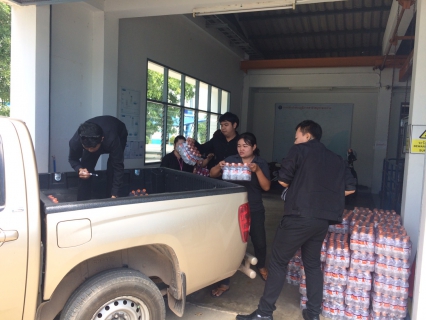 ไฟล์แนบ กปภ.สาขาสมุทรสงคราม มอบน้ำดื่มบรรจุขวดให้กับงานมหกรรมสร้างงาน สร้างอาชีพ เทิดพระเกียรติ พระบาทสมเด็จพระปรมินทรมหาภูมิพลอดุลยเดช