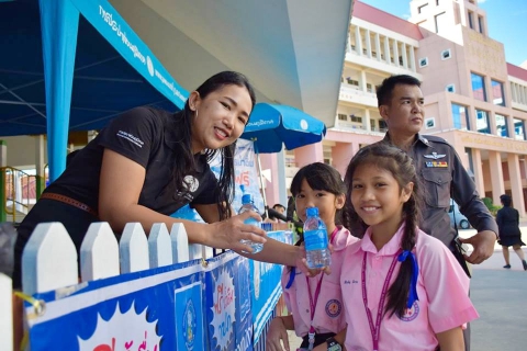 ไฟล์แนบ กปภ.สาขาระยอง ออกบริการน้ำดื่มในคอนเสิร์ตTo Be Number One จ.ระยอง 