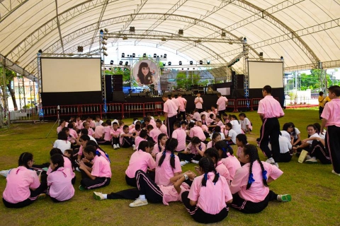 ไฟล์แนบ กปภ.สาขาระยอง ออกบริการน้ำดื่มในคอนเสิร์ตTo Be Number One จ.ระยอง 