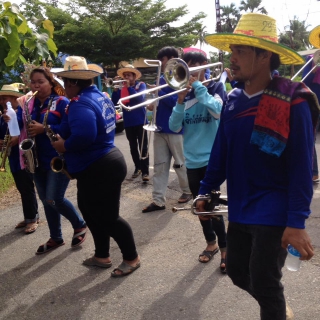 ไฟล์แนบ กปภ.สาขาสมุทรสงคราม ร่วมถวายเทียนพรรษา และทอดผ้าป่าสามัคคี ณ วัดบ้านหม้อ (ประชารังษี) จ.ราชบุรี