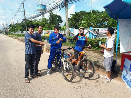 ไฟล์แนบ กปภ.สาขาธาตุพนม ร่วมกิจกรรมปั่นจักรยานเพื่อสุขภาพ ทำความดีถวายพ่อหลวง ประจำปี ๒๕๖๐ และ บริการน้ำดื่มตราสัญลักษณ์ แก่ ผู้เข้าร่วมกิจกรรม 