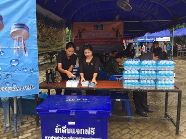 ไฟล์แนบ เข้าร่วมกิจกรรมโครงการศูนย์ดำรงธรรมอำเภอ...ยิ้มเคลื่อนที่ และโครงการออกหน่วยบริการประชาชน