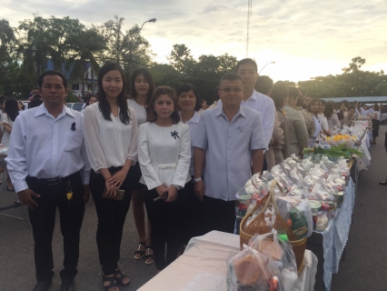 ไฟล์แนบ กปภ.สาขาสมุทรสงคราม ร่วมพิธีตักบาตรพระสงฆ์  เนื่องในโอกาสวันเฉลิมพระชนมพรรษา 65 พรรษา 28 กรกฎาคม 2560