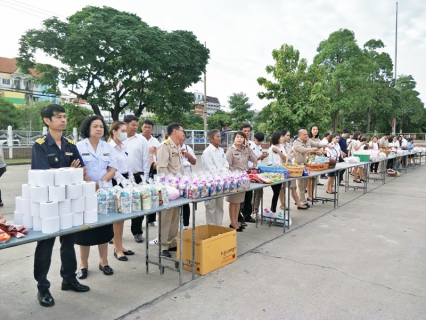 ไฟล์แนบ กปภ.สาขาสมุทรสาคร ร่วมพิธีทำบุญตักบาตรข้าวสารอาหารแห้ง และพิธีลงนามถวายพระพรชัยมงคลสมเด็จพระเจ้าอยู่หัว เนื่องในโอกาสวันเฉลิมพระชนมพรรษา 65 พรรษา