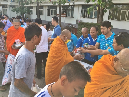 ไฟล์แนบ กปภ.สาขาพนมทวน ร่วมทำบุญตักบาตรข้าวสาร อาหารแห้ง เนื่องในโอกาสวันเฉลิมพระชนมพรรษา ๘๕ พรรษา ๑๒ สิงหาคม ๒๕๖๐ 