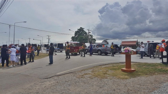 ไฟล์แนบ กปภ.สาขาพนมทวน ร่วมมอบน้ำดื่มบรรจุขวด เพื่อใช้การฝึกซ้อมแผนป้องกันภัยฝ่ายพลเรือนช่วยเหลือผู้ประสบภัยจากอุบัติเหตุทางถนน