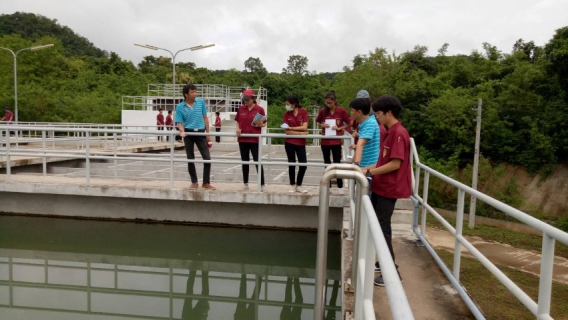 ไฟล์แนบ กปภ.สาขาลำปาง ต้อนรับคณะนักศึกษาจากมหาวิทยาลัยราชภัฏลำปาง เพื่อเข้าศึกษาดูงาน  ณ  กปภ.สาขาลำปาง  ในวันที่    ๒๔ สิงหาคม  ๒๕๖๐