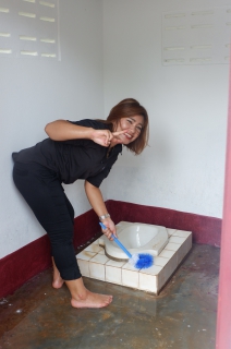 ไฟล์แนบ กปภ.ข.๗ จัดกิจกรรมปรับปรุงห้องสุขาวัดและทอดผ้าป่า เพื่อถวายเป็นพระราชกุศลแด่สมเด็จพระนางเจ้าสิริกิติ์ พระบรมราชินีนาถในรัชกาลที่ ๙ ณ วัดอัมพวันดงยวด อ.เมือง จ.อุดรธานี