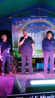 ไฟล์แนบ กปภ.สาขาสามพราน จัดพิธีแสดงมุทิตาจิตและงานเลี้ยงสังสรรค์ ในโอกาสการเกษียณอายุงานของผจก.และหัวหน้างาน ประจำปี 2560