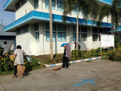 ไฟล์แนบ การประปาส่วนภูมิภาคสาขาสามพราน ร่วมจัดกิจกรรมรณรงค์รักษาความสะอาด                 (Big Clearning Day) โดยรอบสำนักงาน  ในช่วงเช้าวันอังคาร ที่ 10 ตุลาคม  2560 