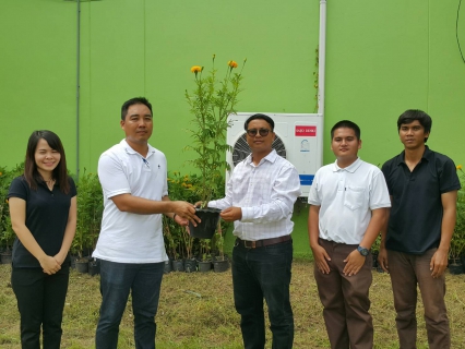 ไฟล์แนบ กปภ.สาขาสมุทรสงคราม มอบต้นดาวเรืองให้กับสำนักงานเกษตรจังหวัดสมุทรสงคราม เพื่อนำไปใช้ประดับรอบพระเมรุมาศจำลอง