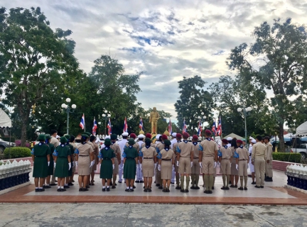 ไฟล์แนบ กปภ.สาขาพนมทวน ร่วมน้อมรำลึกถึงพระมหากรุณาธิคุณพระบาทสมเด็จ พระจุลจอมเกล้าเจ้าอยู่หัว รัชกาลที่ ๕ ในงานพิธีวันปิยมหาราช ๒๓ ตุลาคม ๒๕๖๐