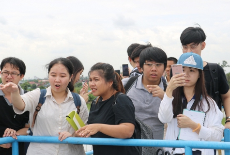 ไฟล์แนบ กปภ.สาขาปทุมธานี ให้การต้อนรับอาจารย์และคณะนักศึกษาจากสถาบันเทคโนโลยีนานาชาติสิรินธร ในการเข้าเยี่ยมชมศึกษาดูงาน ณ สถานีผลิตน้ำของ กปภ.สาขาปทุมธานี