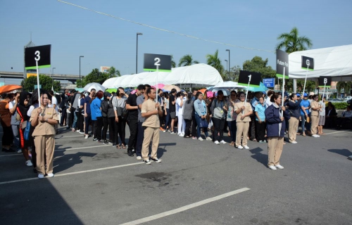 ไฟล์แนบ กปภ.สาขารังสิต(พ)ร่วมฝึกซ้อมแผนการป้องกันอัคคีภัยประจำปี 2560 ศูนย์การค้าสเปลล์และฟิวเจอร์พาร์ค 