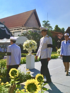 ไฟล์แนบ การประปาส่วนภูมิภาค สาขาปากน้ำประแสร์ นำโดยนาย อาวุธ สุขสวัสดิ์ พร้อมด้วยหัวหน้างาน และพนักงานในสังกัด เข้าร่วมพิธีถวายดอกไม้จันทร์ เนื่องในพระราชพิธีถวายพระเพลิงพระบรมศพระบาทสมเด็จพระปรมินทรมหาภูมิพลอดุลยเดชฯ