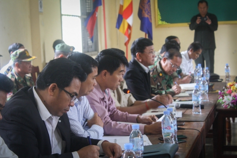 ไฟล์แนบ กปภ.สาขาตราดเข้าร่วมประชุมปรึกษาหารือเรื่องการก่อสร้างถนนและปรับลดความชันบริเวณจุดผ่อนปรนการค้าบ้านมะม่วง อ.บ่อไร่ จ.ตราด